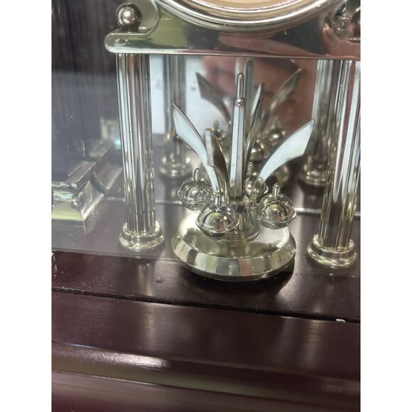 Wallace Silversmiths Cherry Carriage Mantel Clock Battery Operated READ - Picture 5 of 6